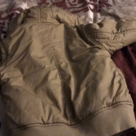 Jacket - Picture 3 of 3